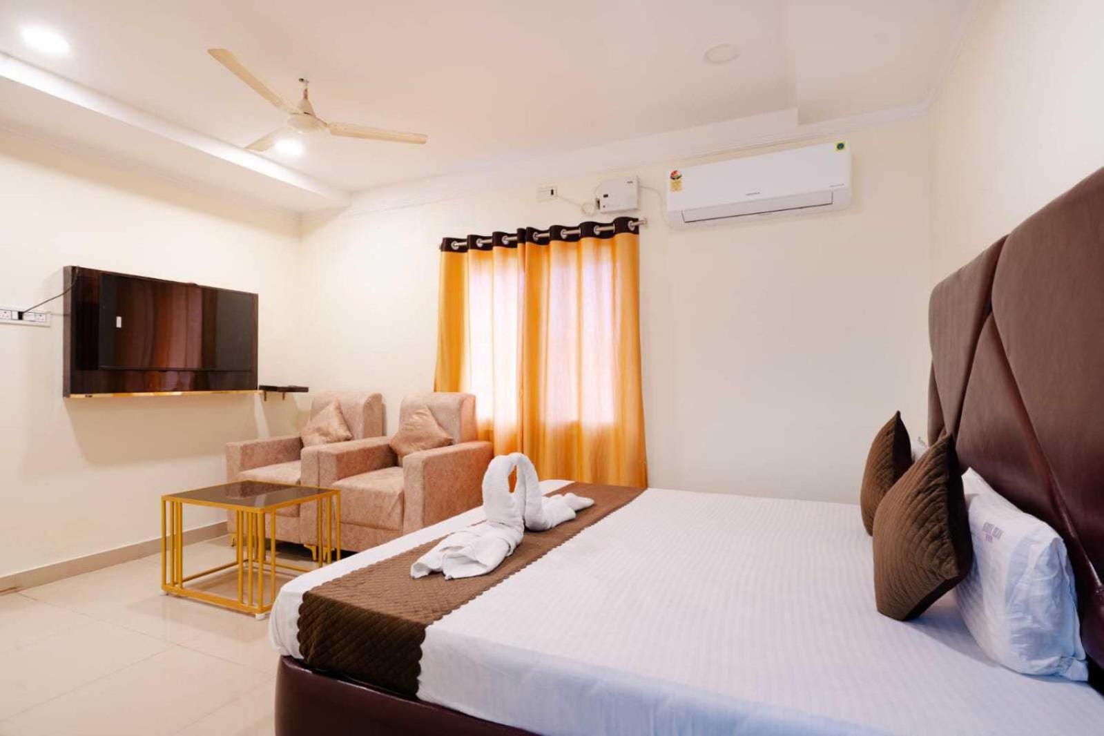 Oyo Surya Teja Residency Hotel Khammam Exterior photo